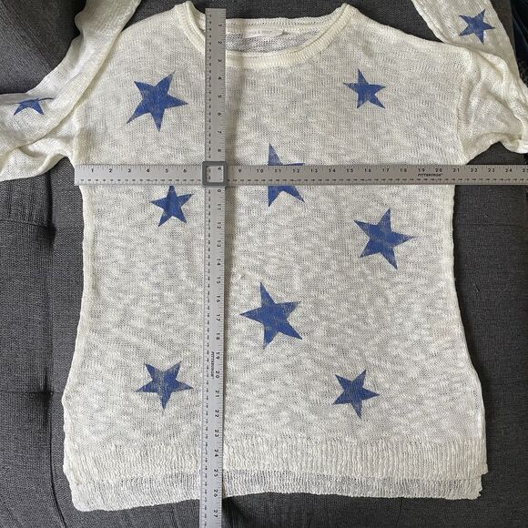 Mia & Tess Sweater Semi Sheer Star Print White Blue Lightweight Women's Large L - Picture 5 of 7